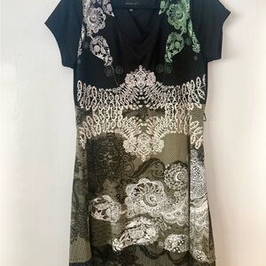 Papillon Blanc Paisley Dress